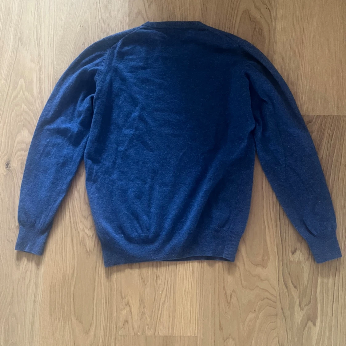 Blå tröja Alan Paine - 1