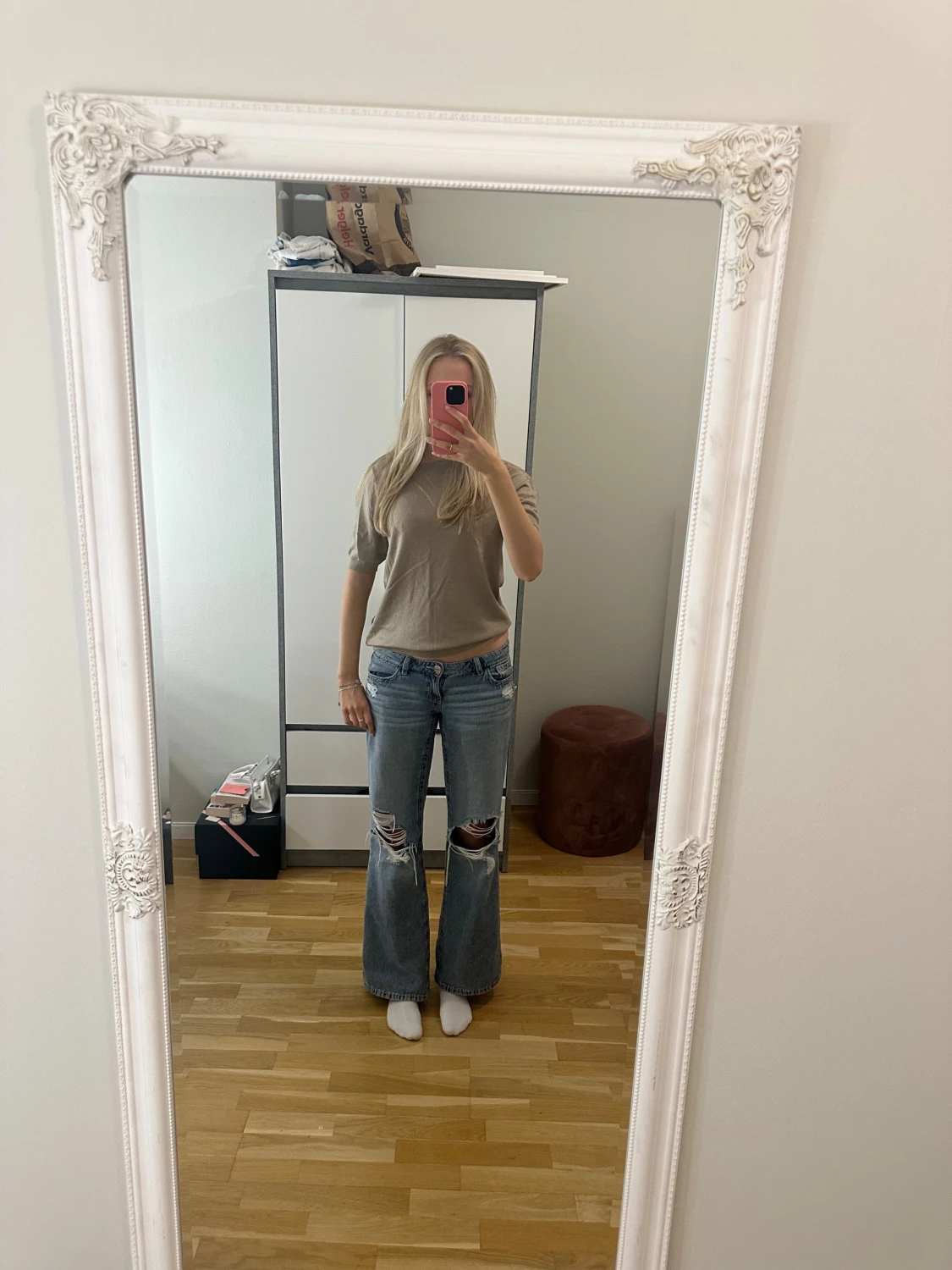 Beige stickad t-shirt från lindex i st S - 1