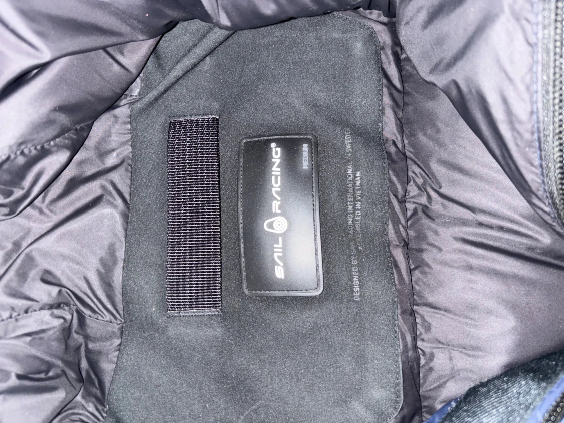 Mörkblå Sail Racing dunjacka - 3