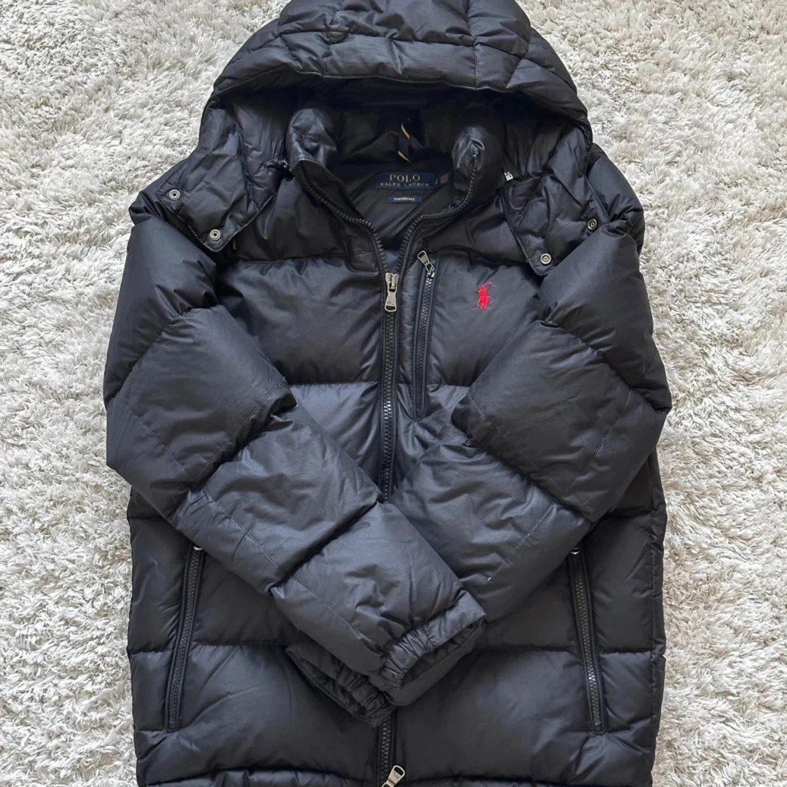 Svart pufferjacka från Polo Ralph Lauren - 2