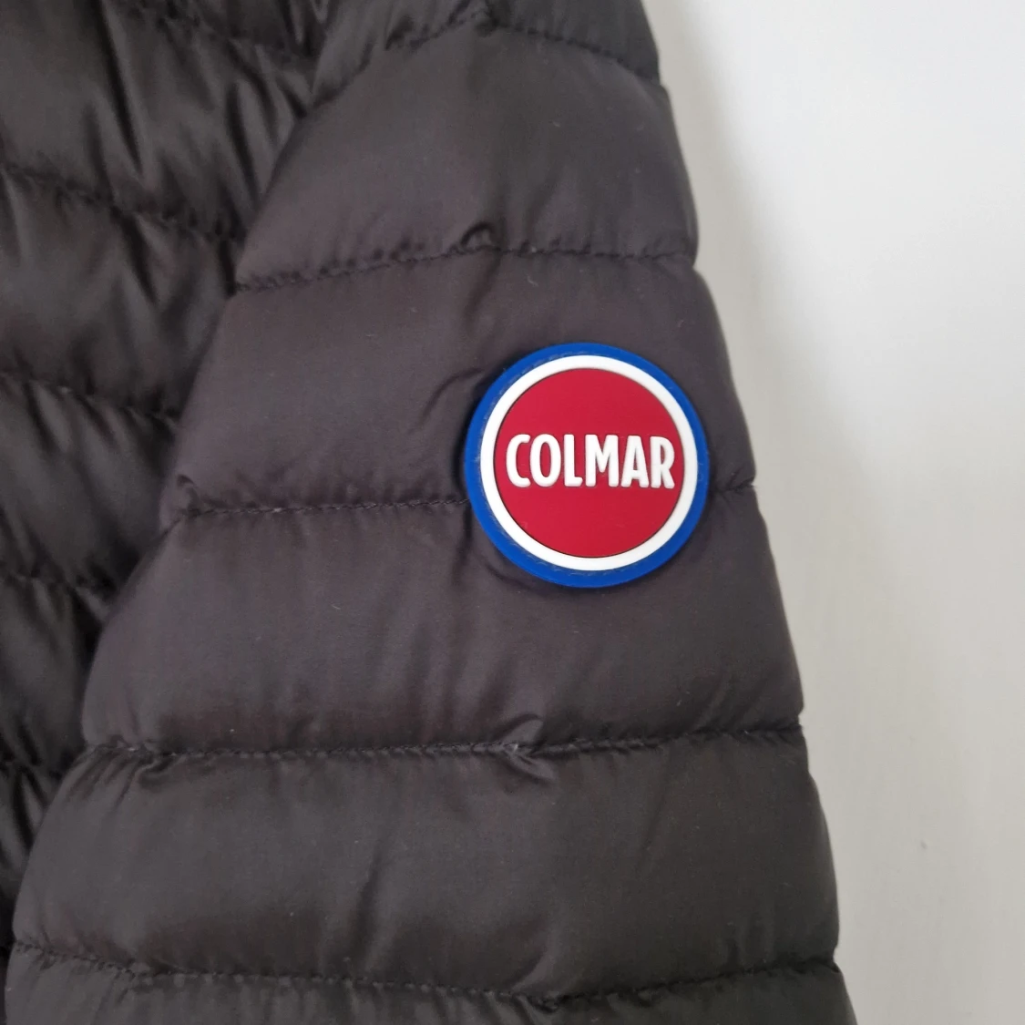 Svart pufferjacka från Colmar - 3