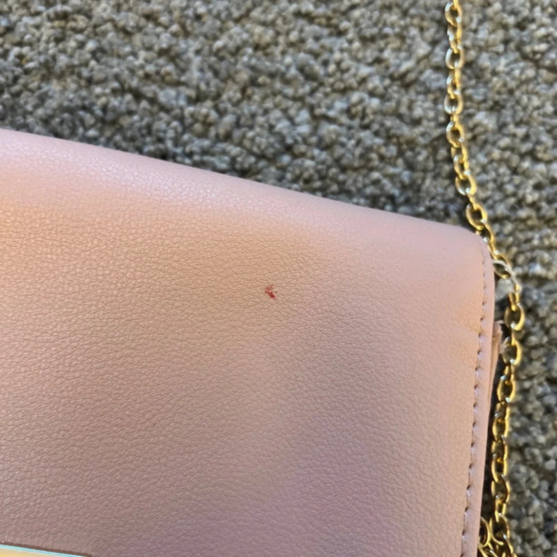 Ljusrosa väska med axelband kedja - 2