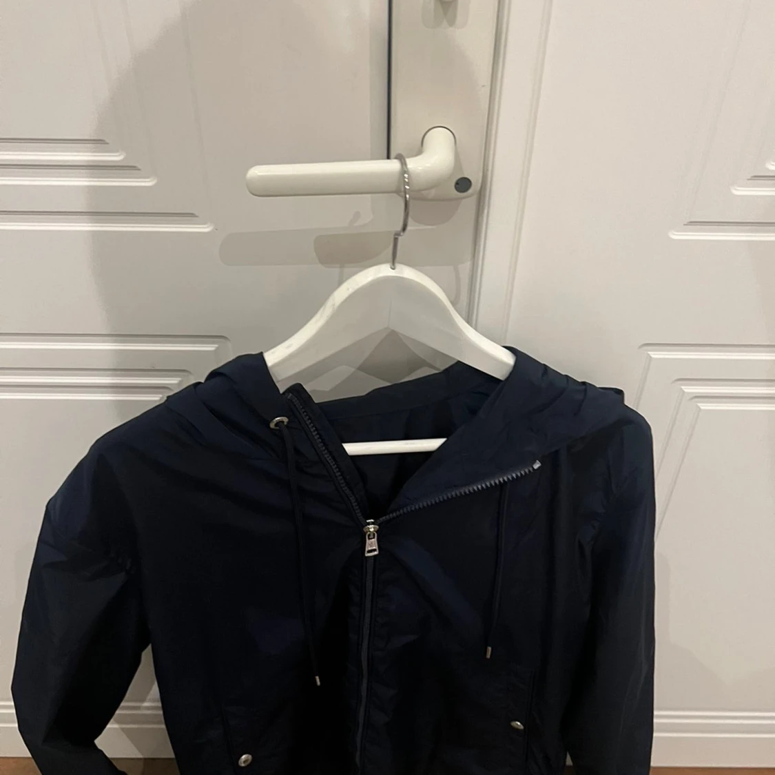 Mörkblå vindjacka från Moncler - 2