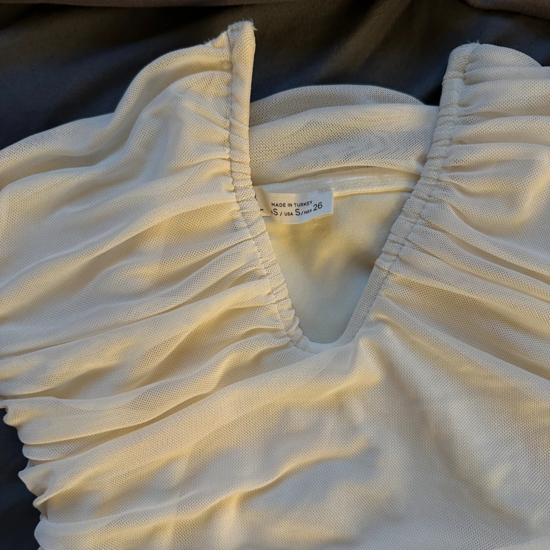 Vit tubtopp pull and bear - 2