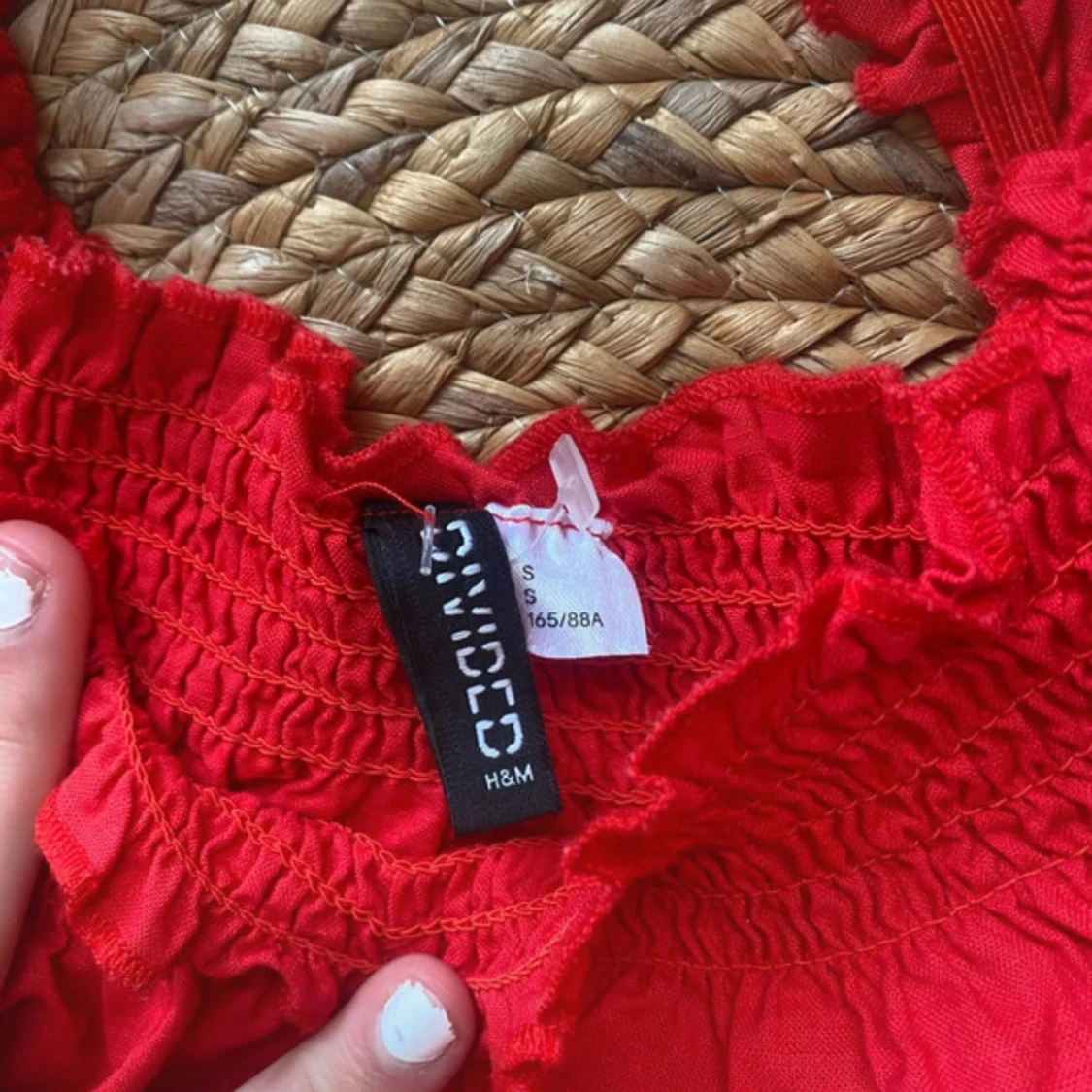 Röd smockad blus från H&M - 2