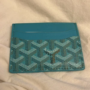 G O Y A R D  - Säljer en snygg korthållare