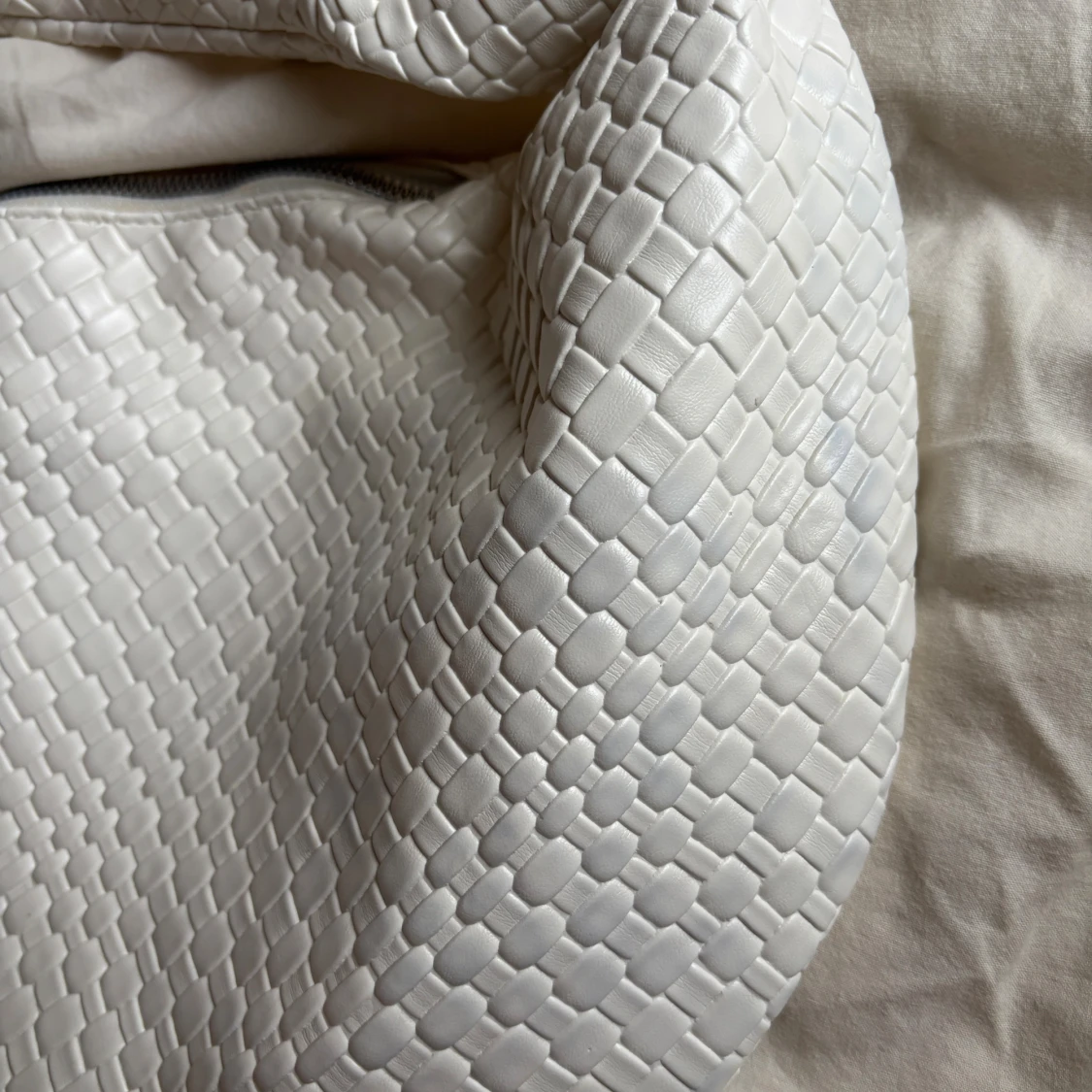 stor chic knitted vit bag - 1