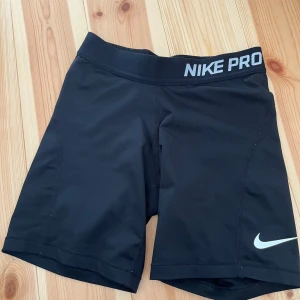 Nike shorts - Träning shorts från nike xs/s