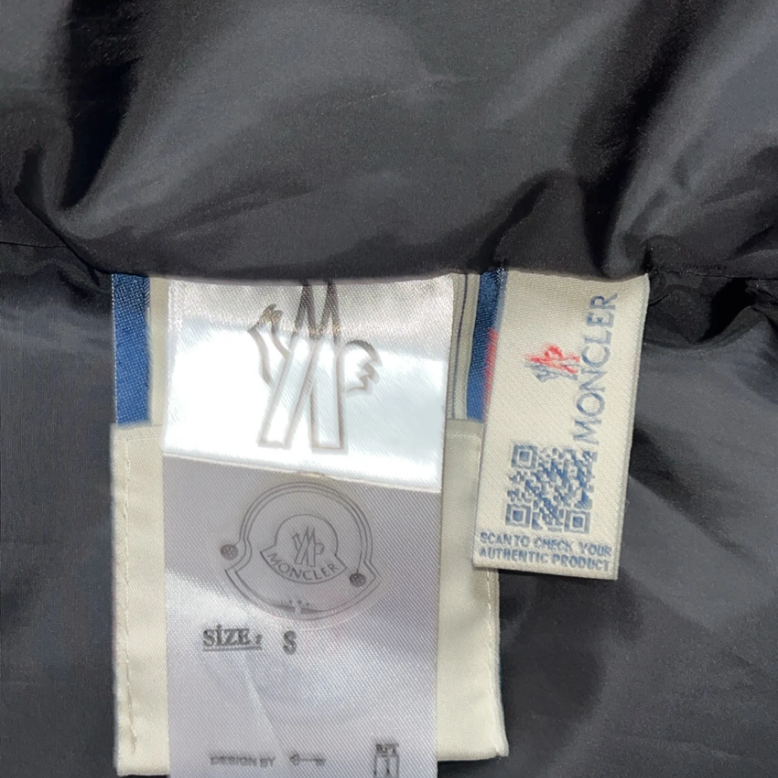 Äkta monecler jacka - 2