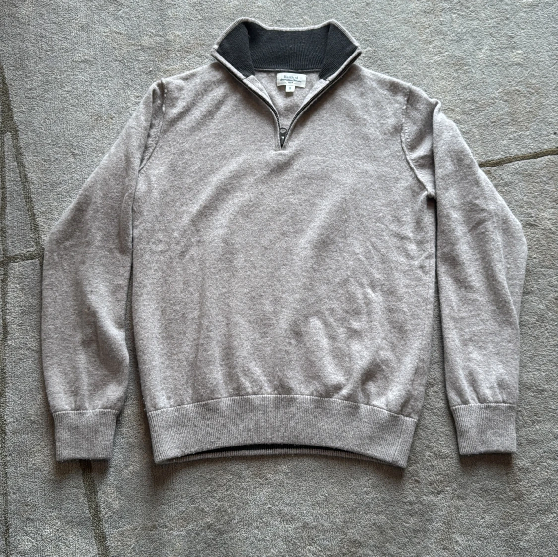 Grå half zip tröja från Hartford