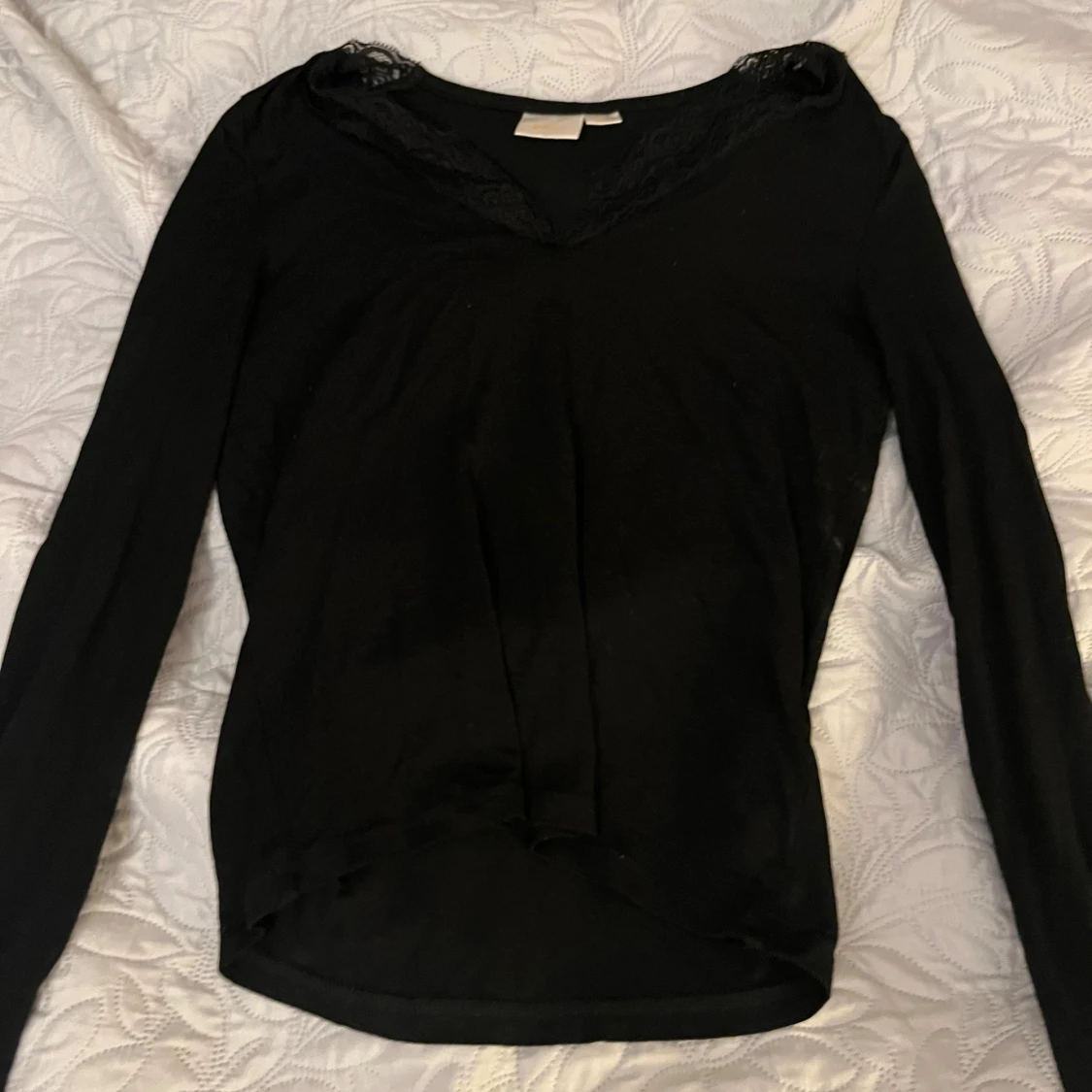 Svart långärmad topp med spets Gina Tricot - 2