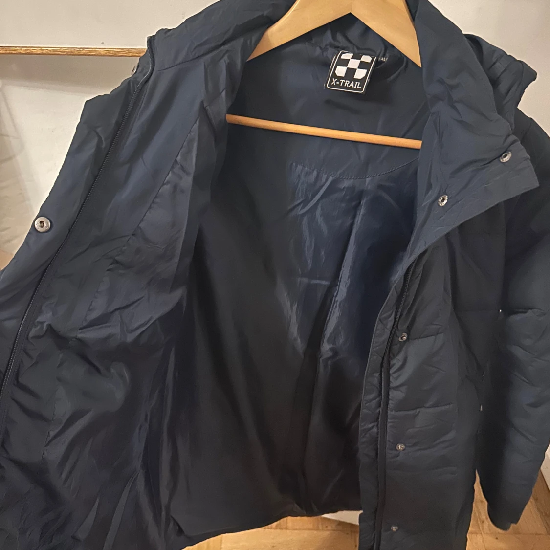 Mörkblå lång pufferjacka X-Trail - 2