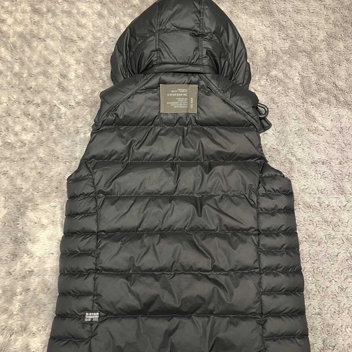 Svart dunväst från G-Star RAW - 1