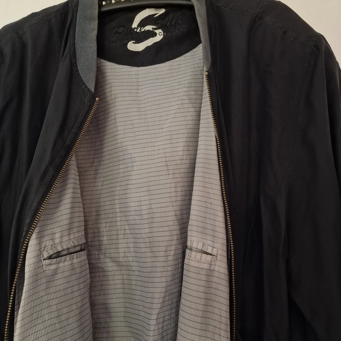 Svart jacka i silke - 3