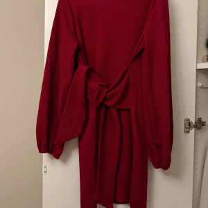 Klänning - Kan användas som klänning eller tröja. Storlek S ❤️