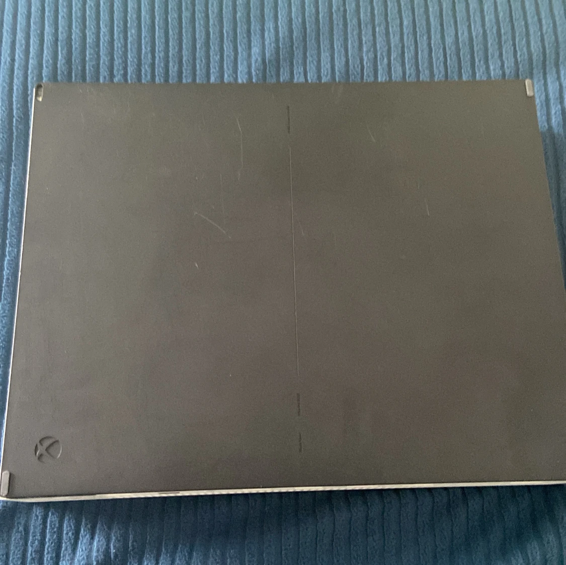 Xbox One S 1TB med 2 handkontroller och spel - 4