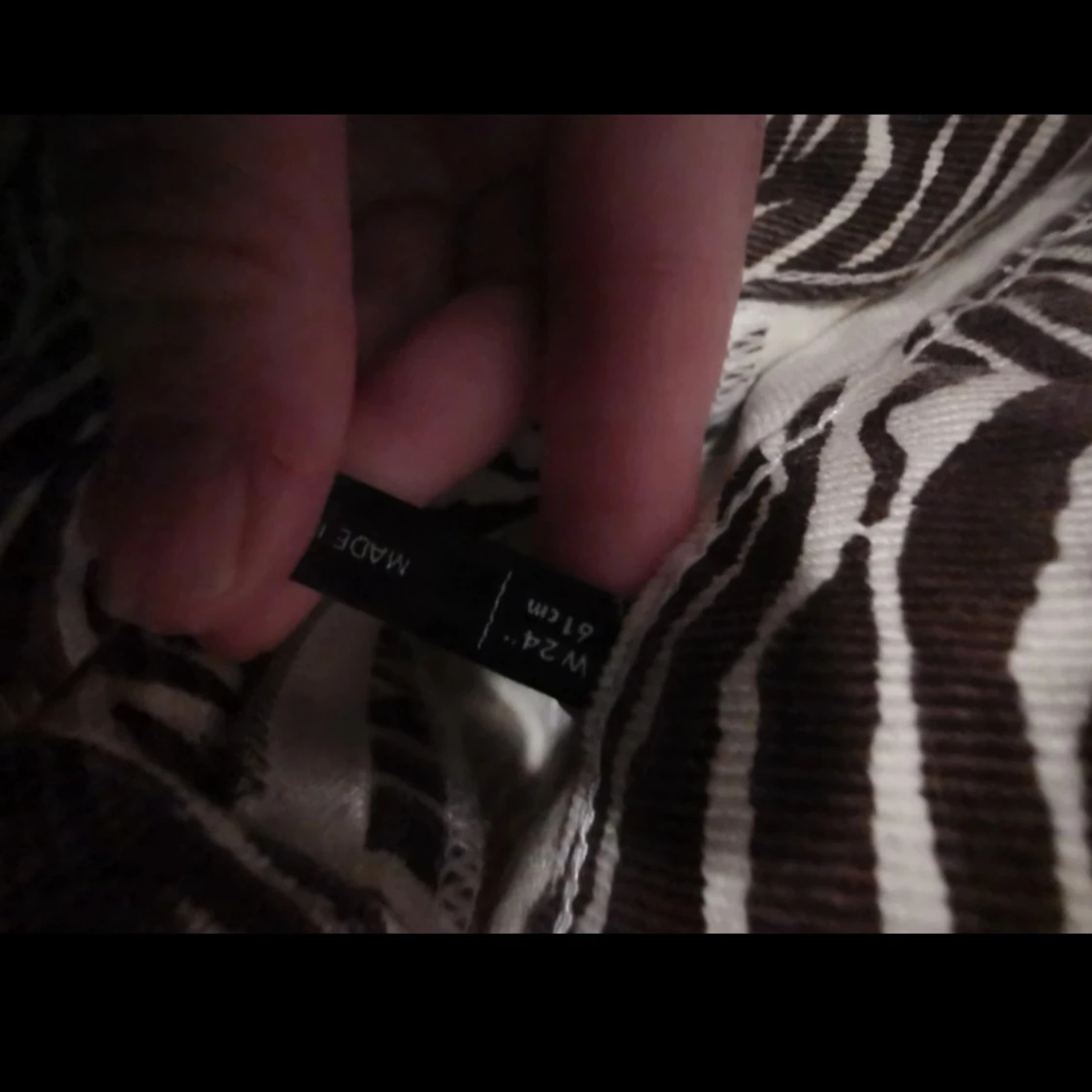 Zebramönstrade wide manchesterbyxor - 1