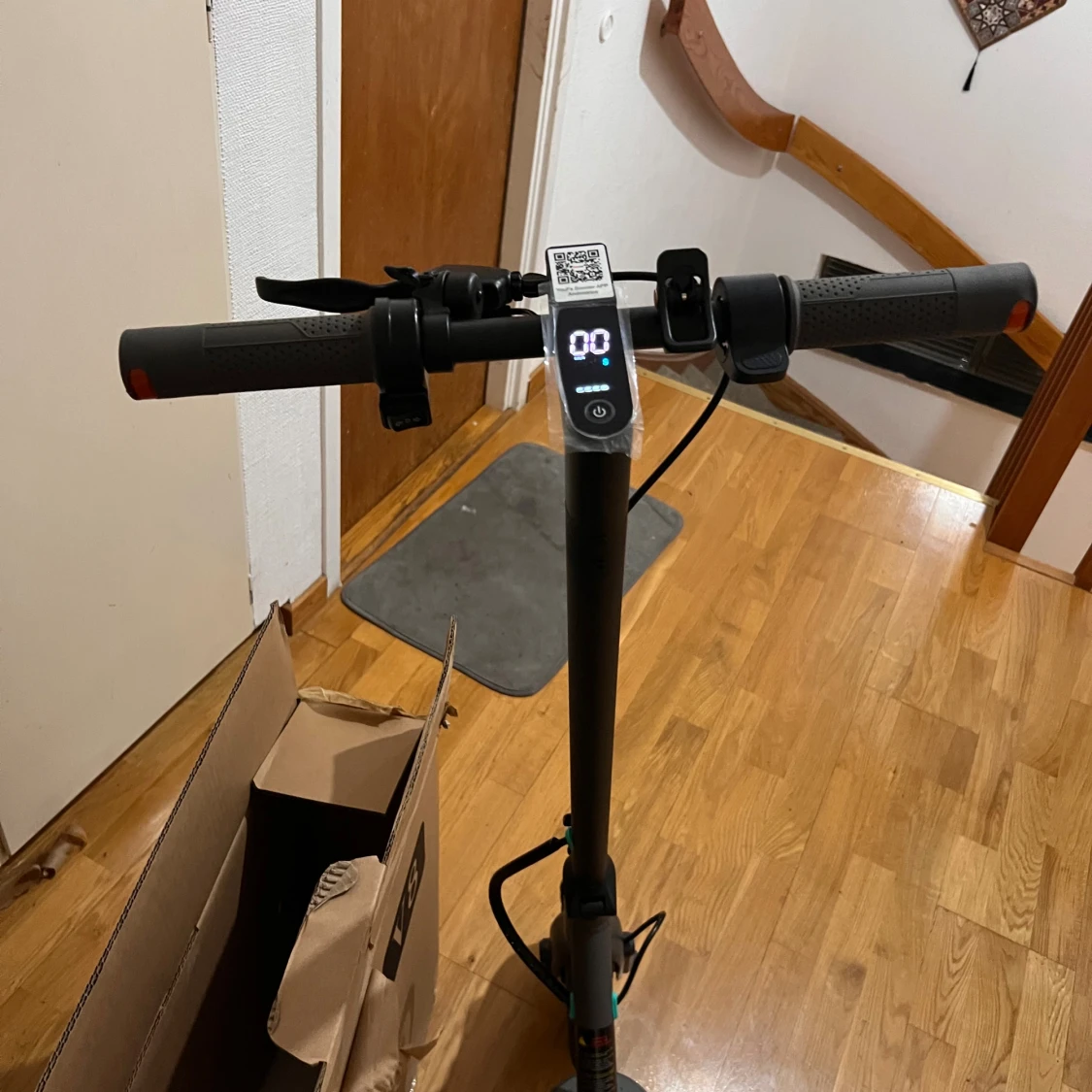 COCOMILA V8 Elscooter - 1