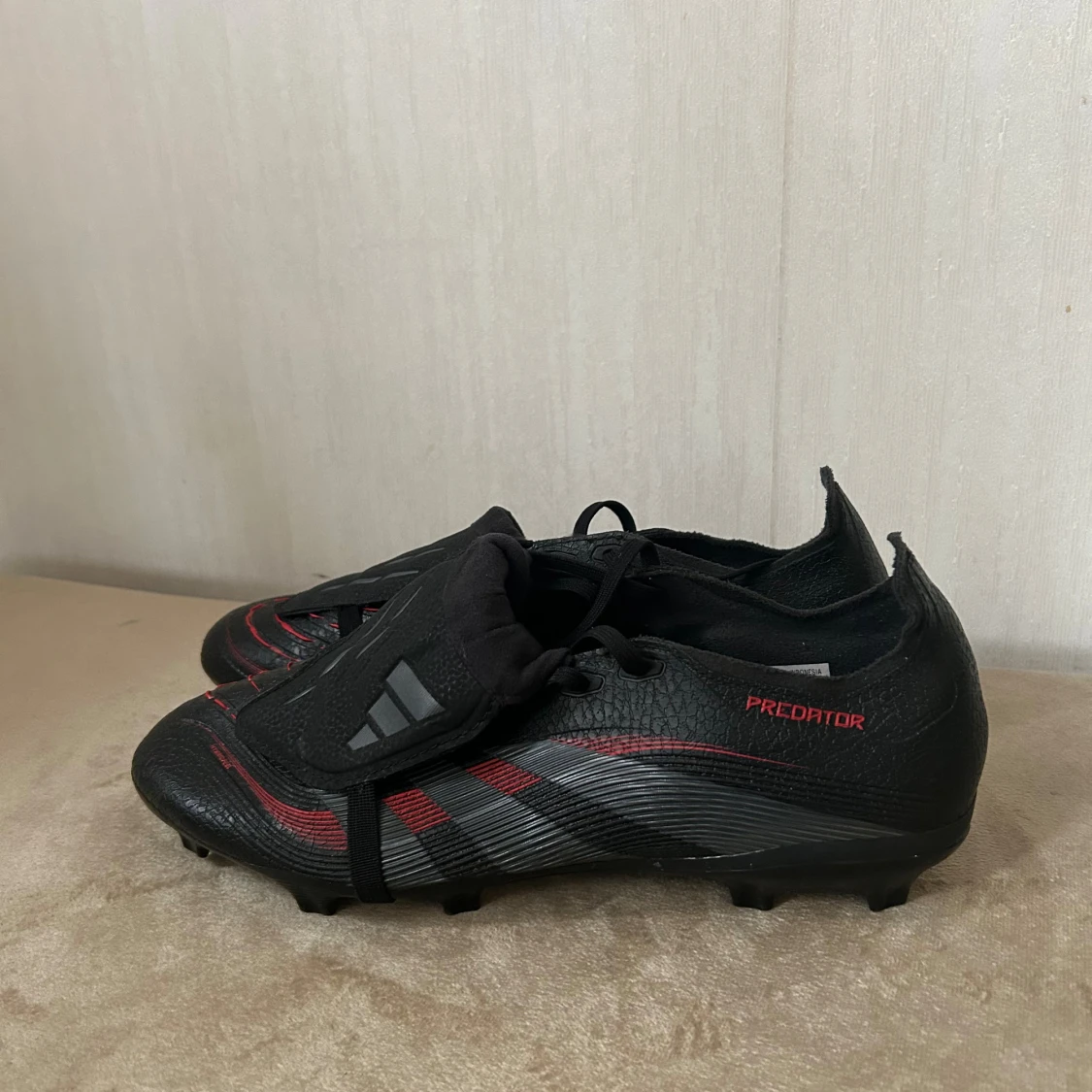 Adidas Predator svarta fotbollsskor pro  - 2