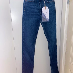 Slim bootcut jeans från Perfect Jeans - Helt nya jeans från Gina tricot. Säljer pga fick i present men går tyvärr inte och returnera😔💕Ny med tag 🏷️ 