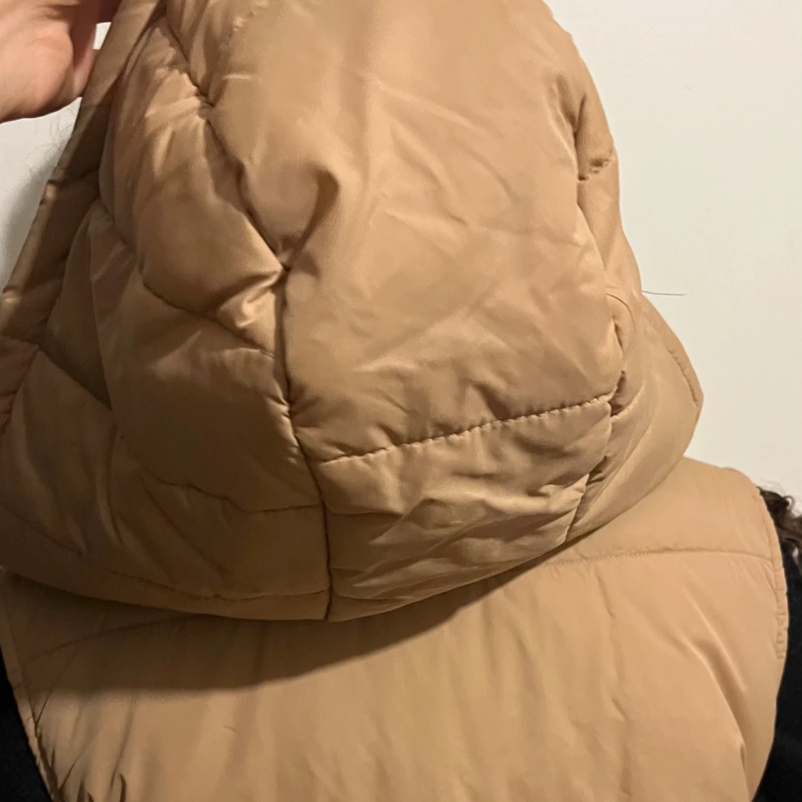 Beige/ ljusbrun väst  - 3