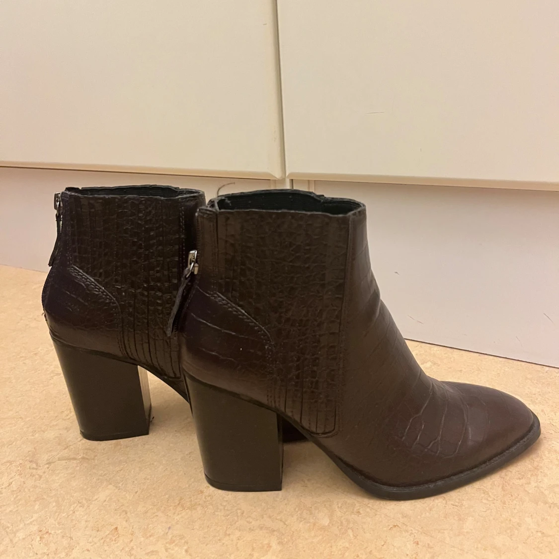 Bruna stövletter med klack från Zara