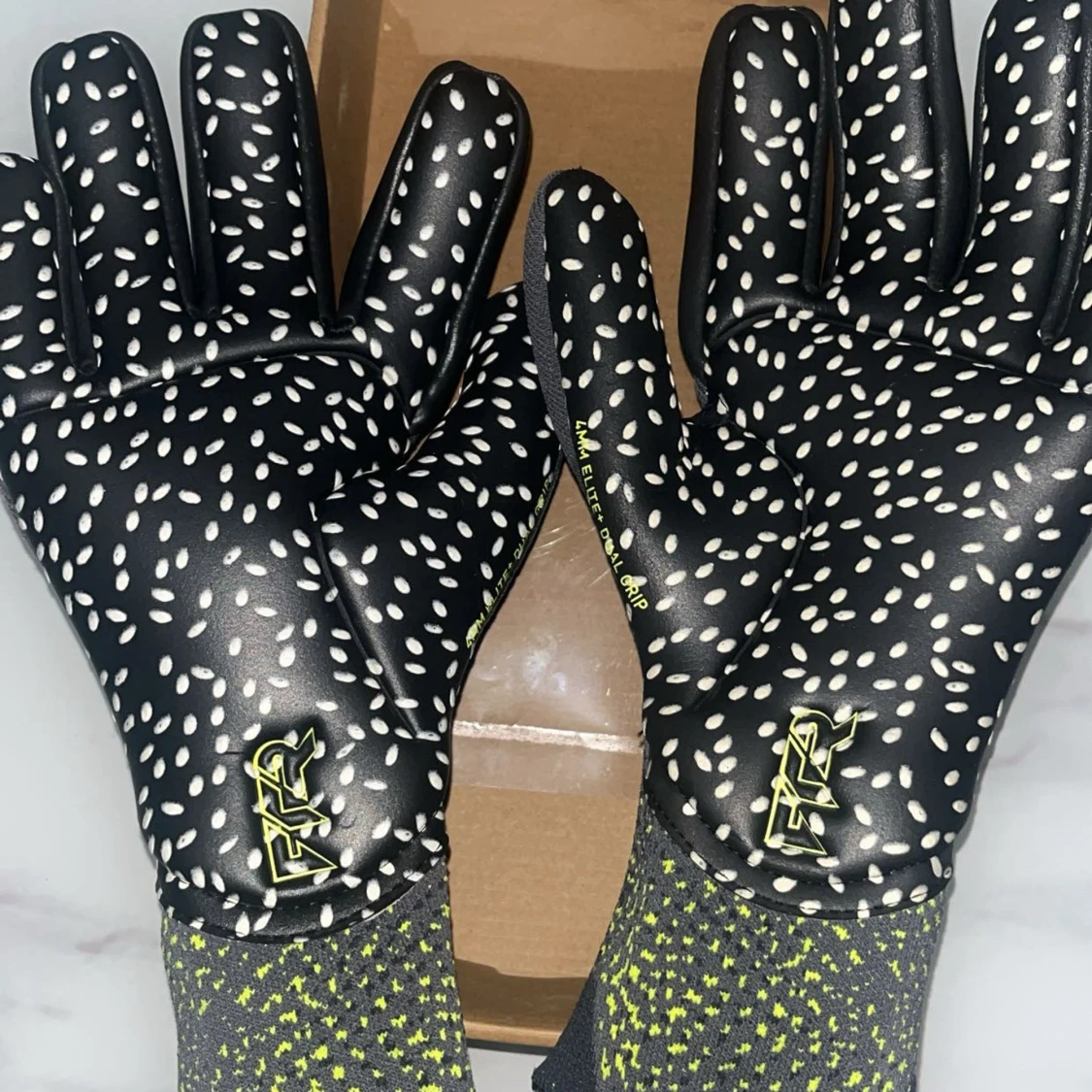 Puma målvaktshandskar svart/grå - 1