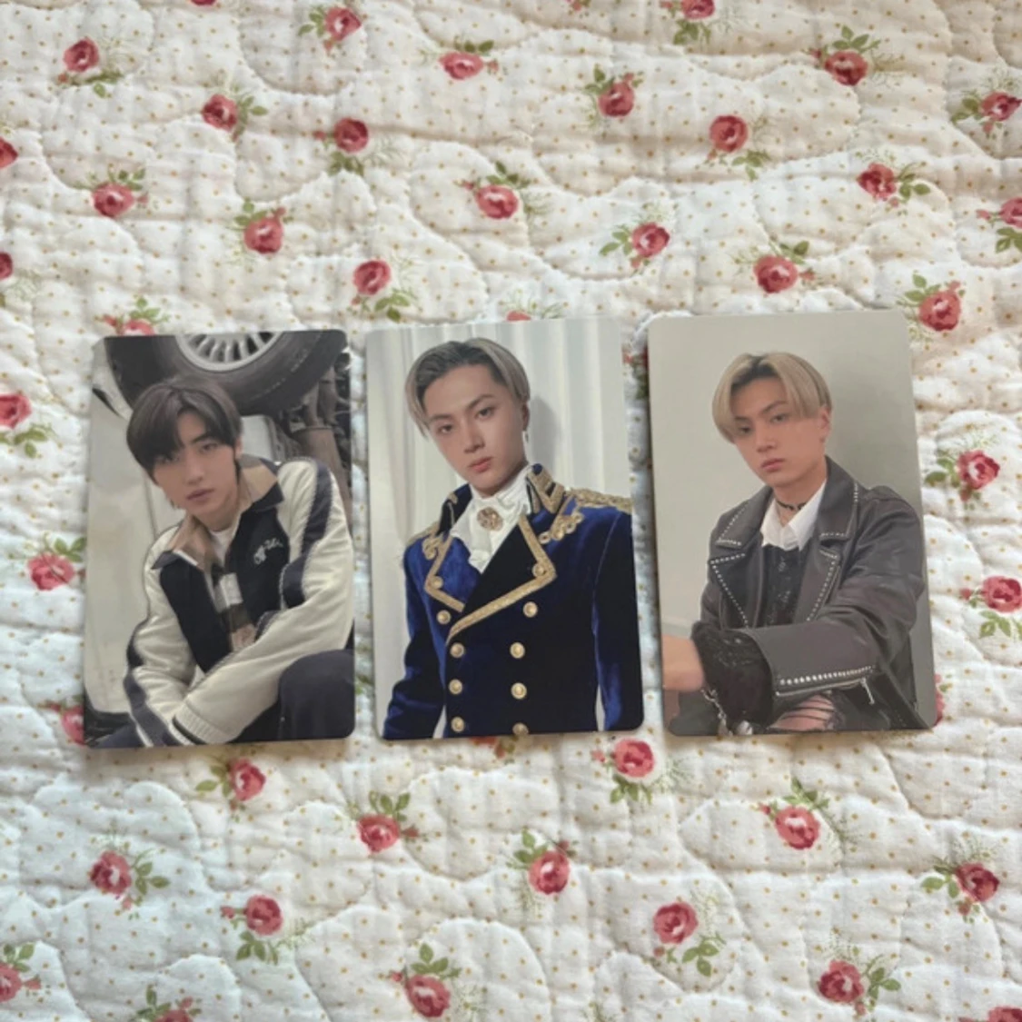 Enhypen photocards 