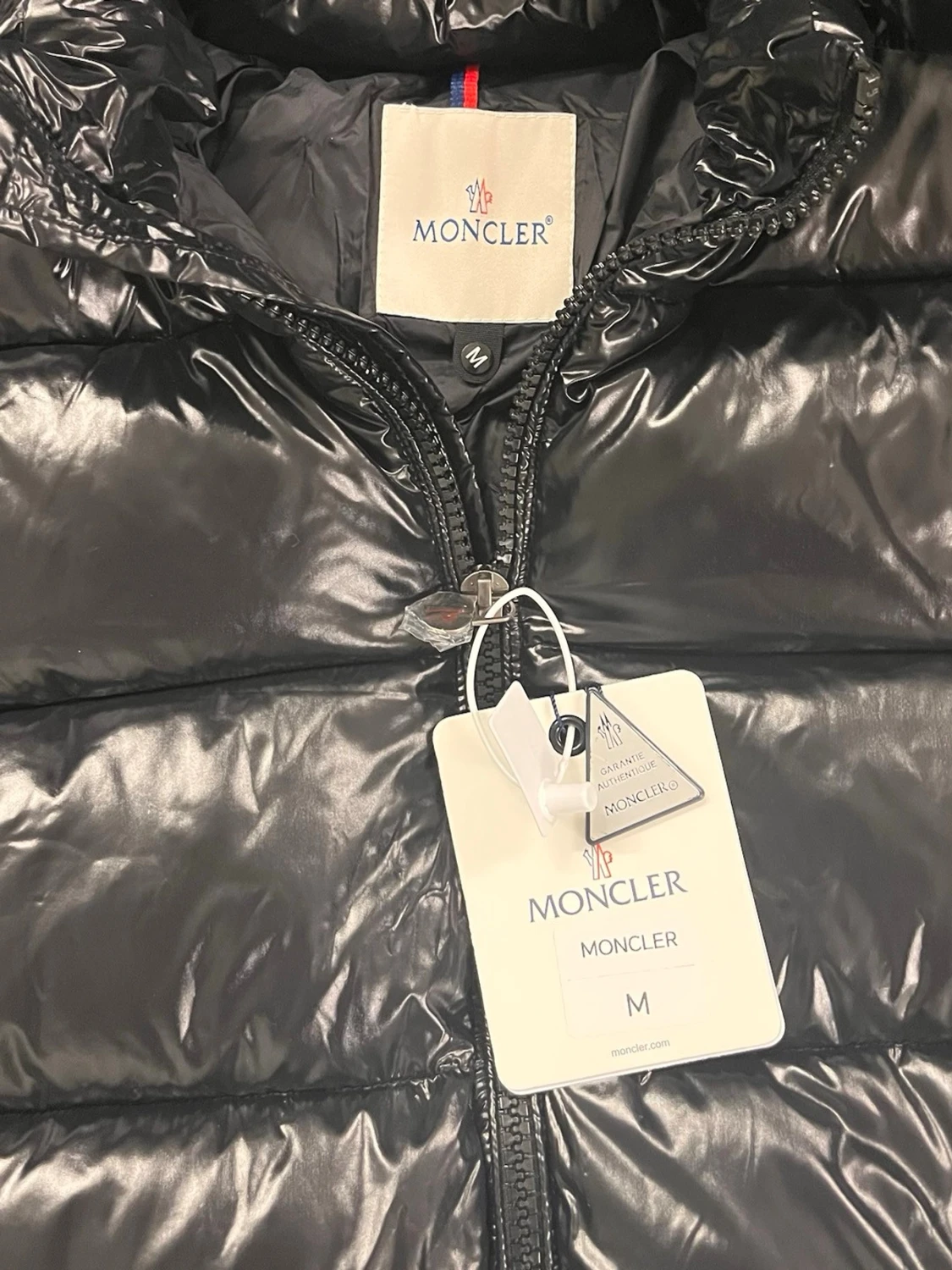 Svart pufferjacka med huva - 3