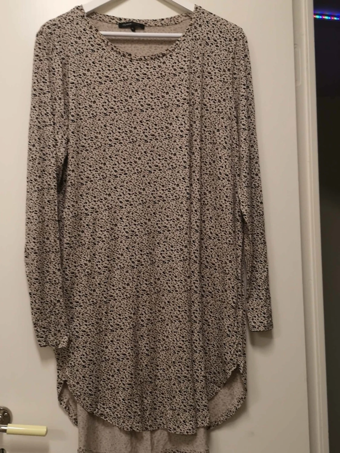 Beige leopardmönstrad klänning XL - 1