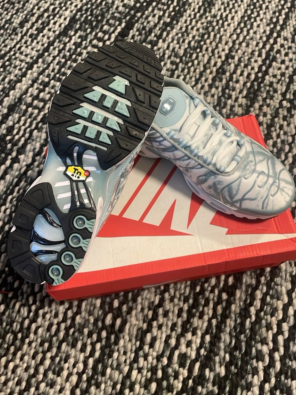 Nike Air Max Plus blå och vit - 2