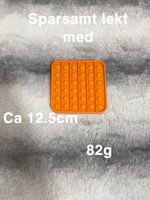 Pop-it - Sparsamt lekt skick. Ca 12.5cm