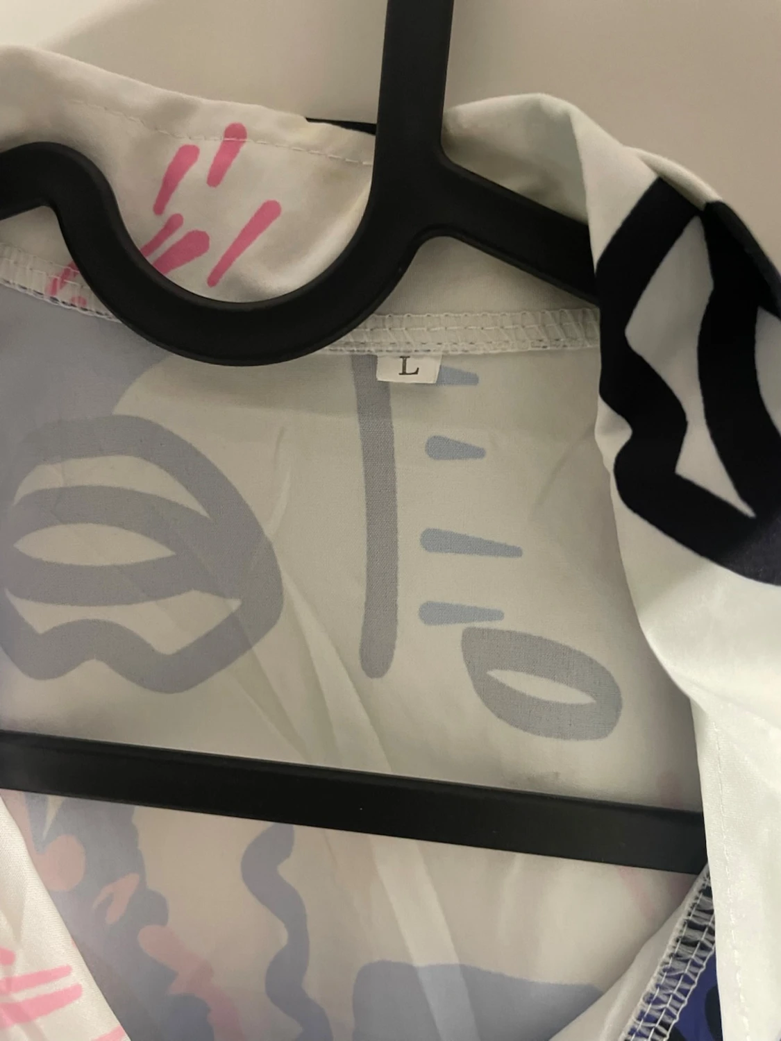 Vit skjorta med grafiskt mönster, strl L - 2