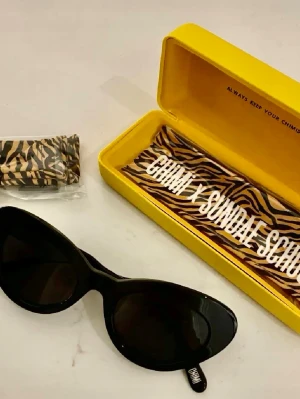 Chimi x Sundae School - Helt oanvända snygga solglasögon 