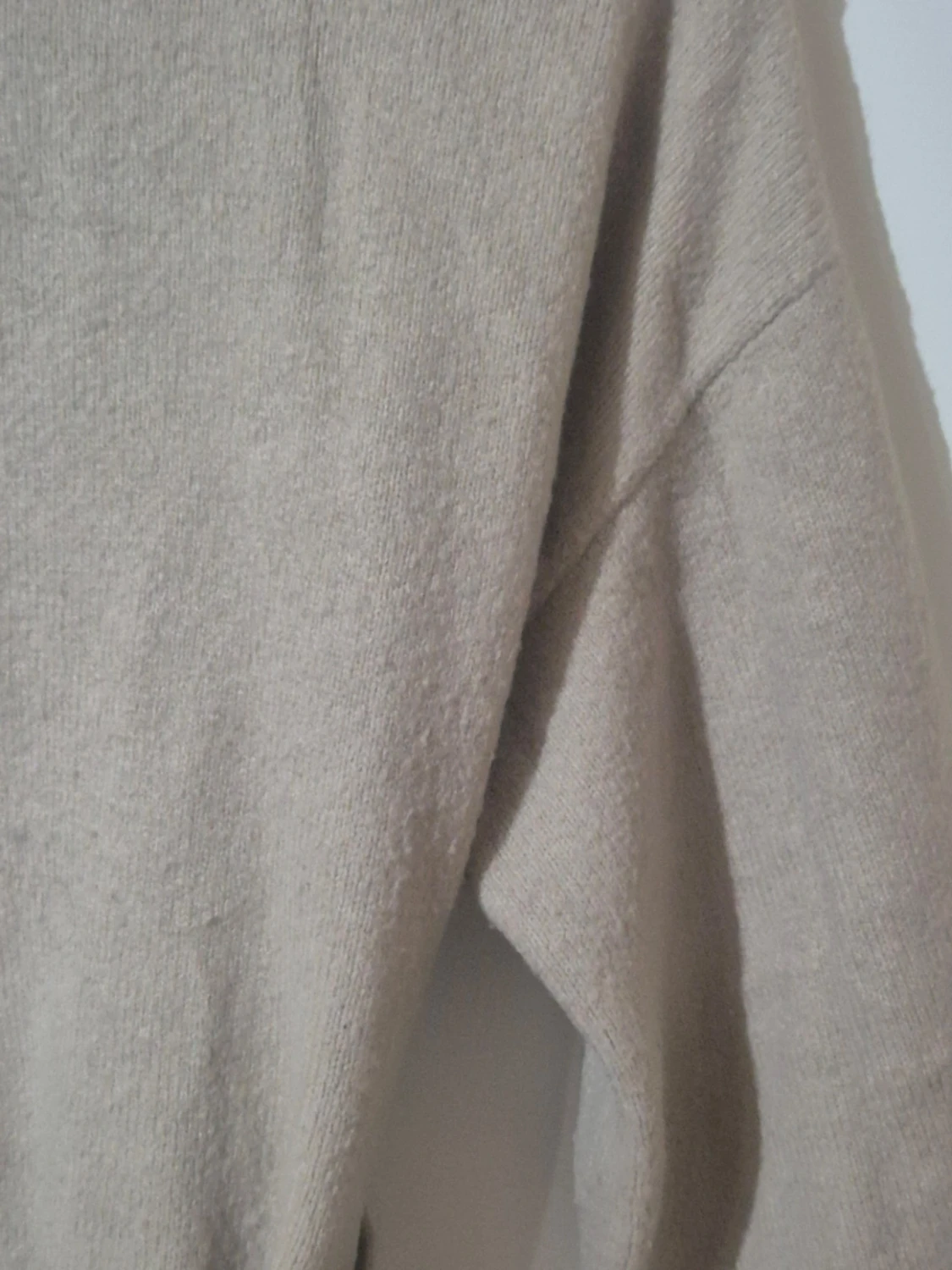 Beige klänning med bälte - 3