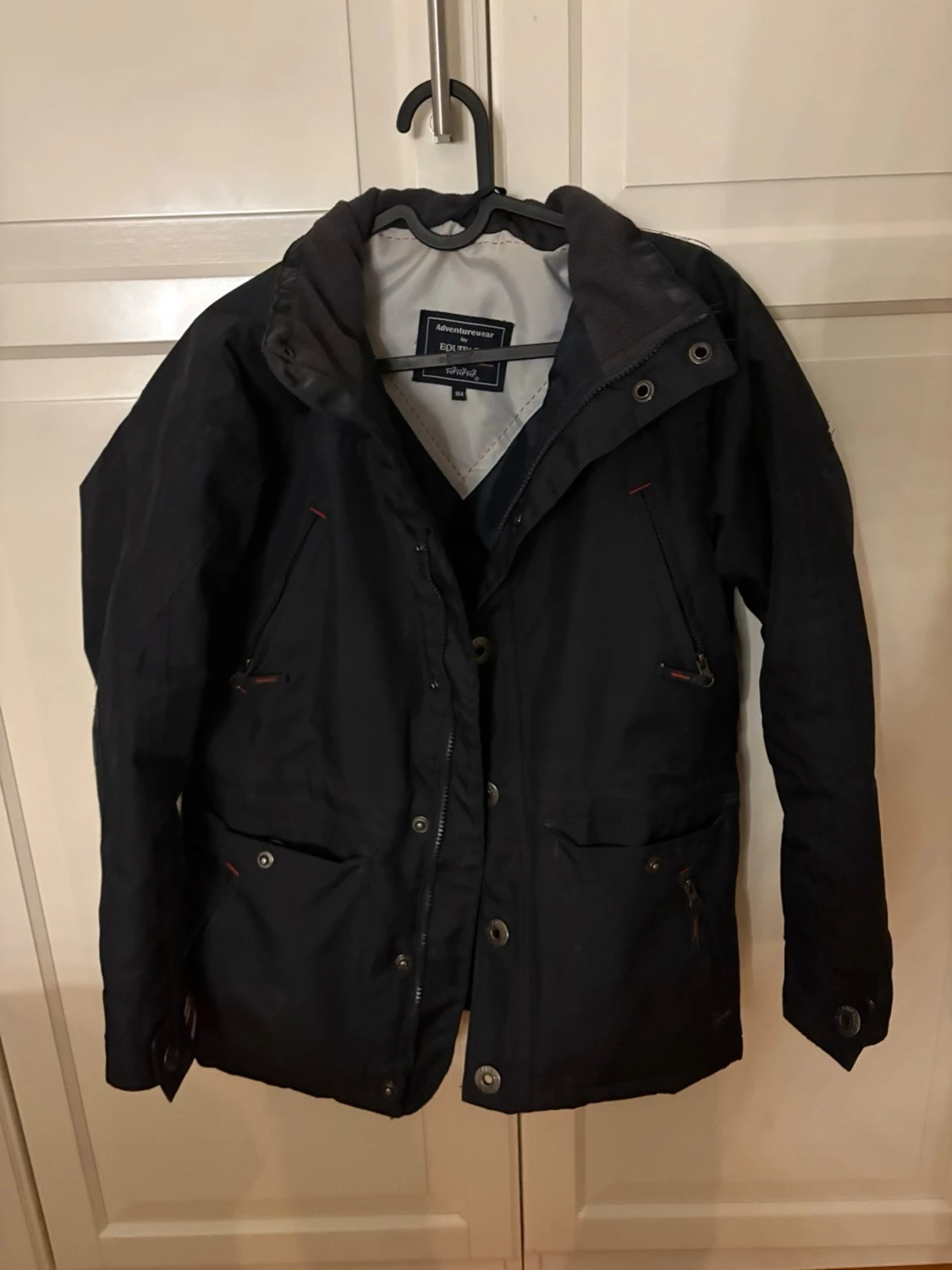 Mörk blå ridjacka från Equipage