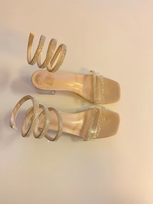 Klackar - Använts fåtal gånger.