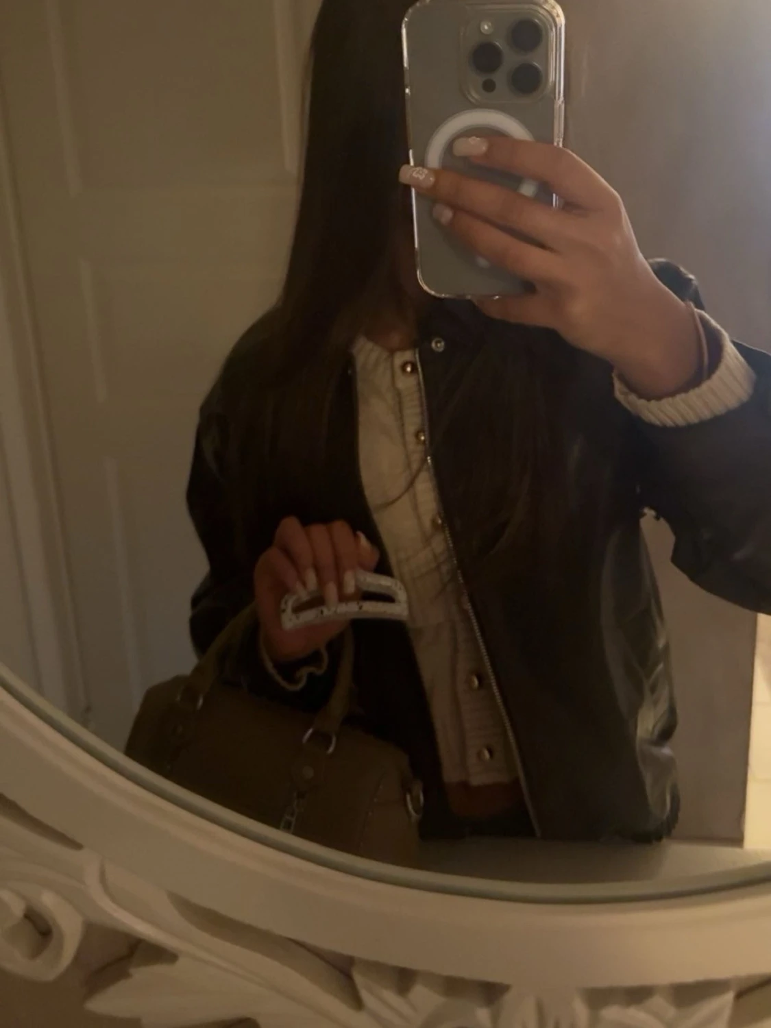 Svart skinnjacka med dragkedja - 1