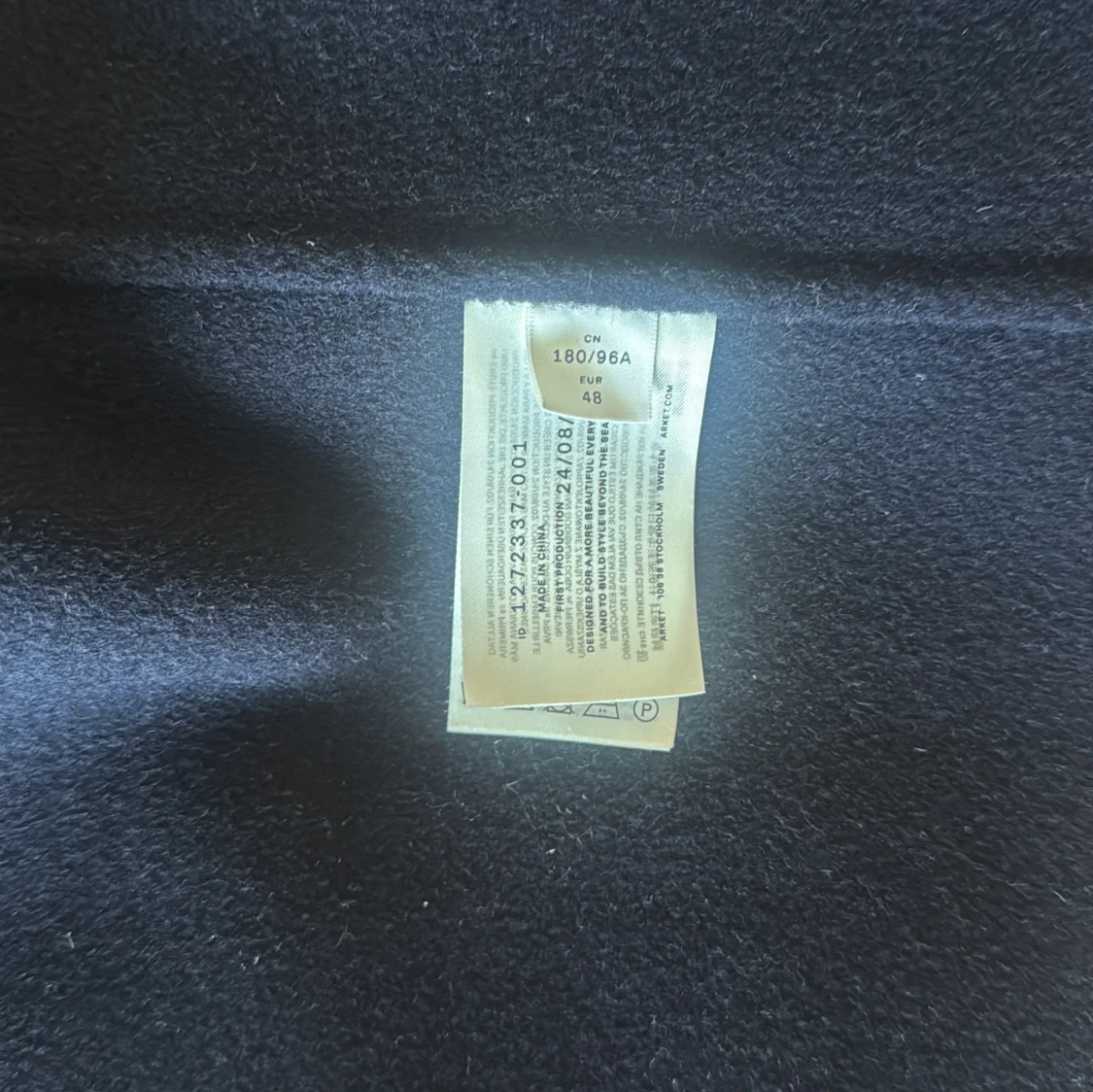 Mörkblå ulljacka med dragkedja, strl S Arket - 2