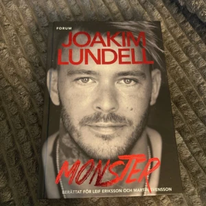 Joakim lundells bok - Små skador på omslaget annars som ny, skickar endast via instabox