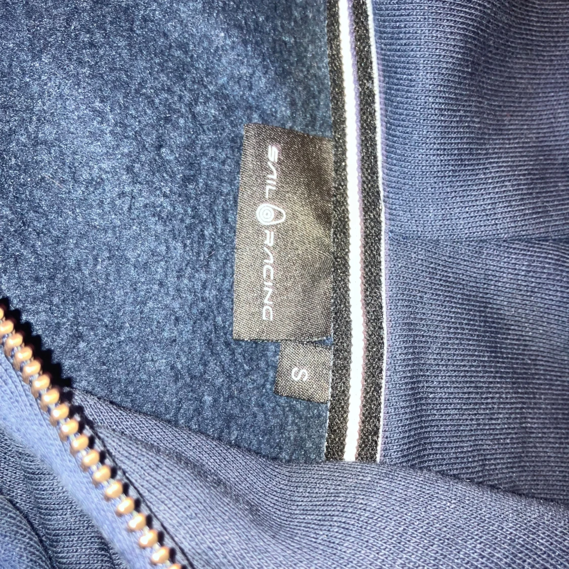 Mörkblå hoodie från Sail Racing S - 1