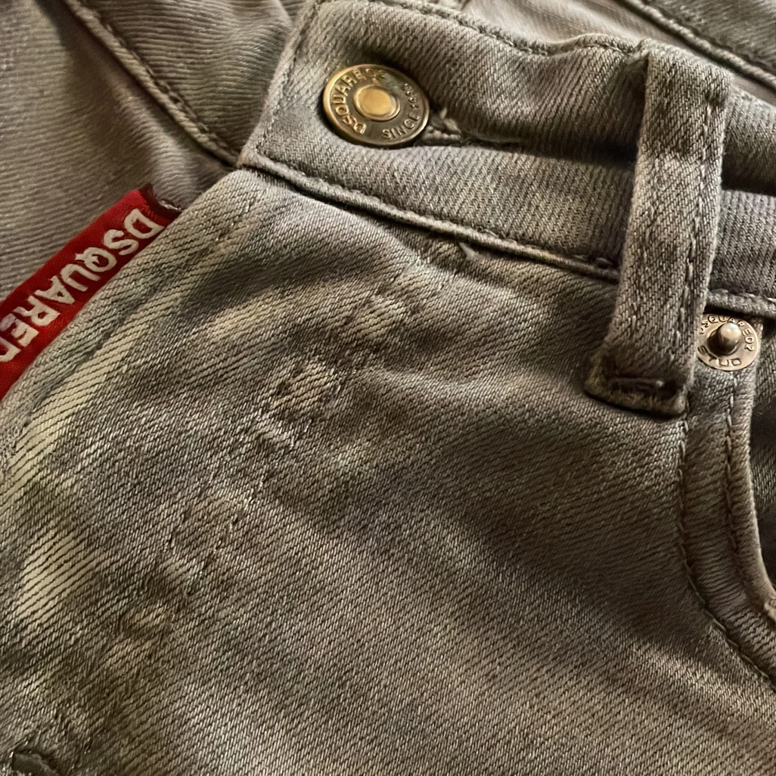 Grå  jeans från Dsquared2 - 4