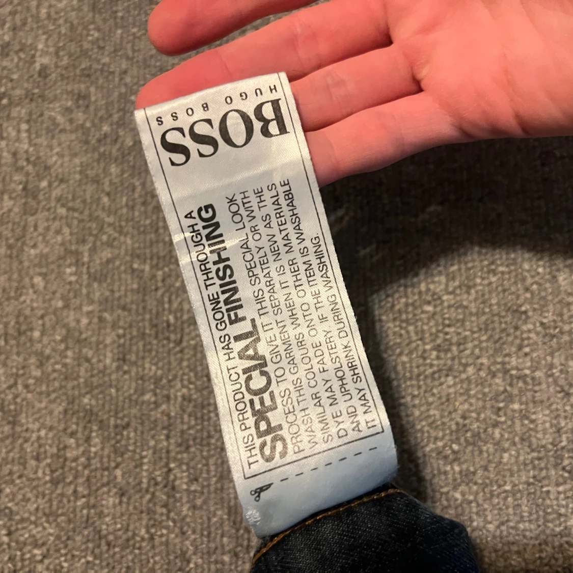 Mörkblå jeans från Hugo Boss - 3