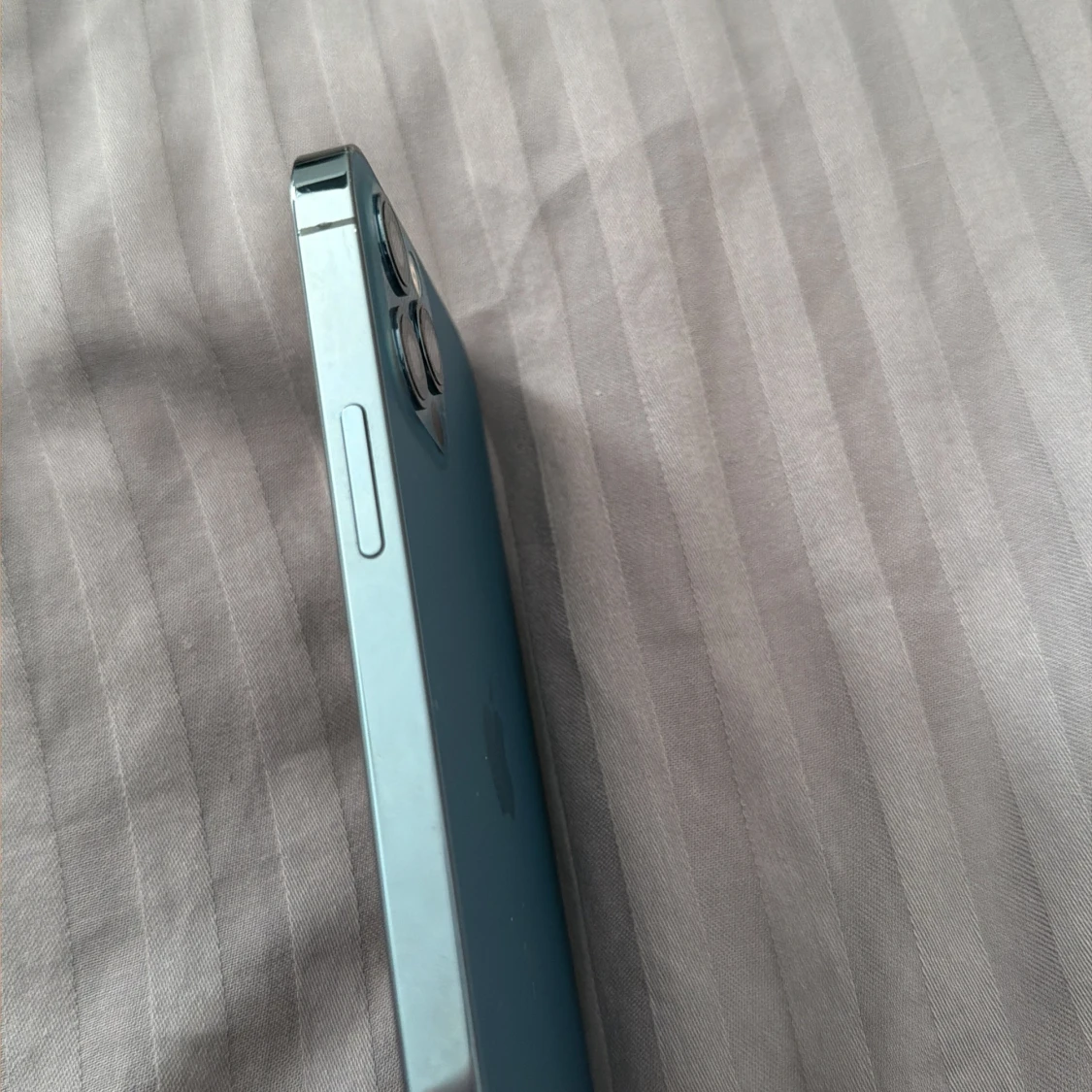 iPhone 13 pro - 3