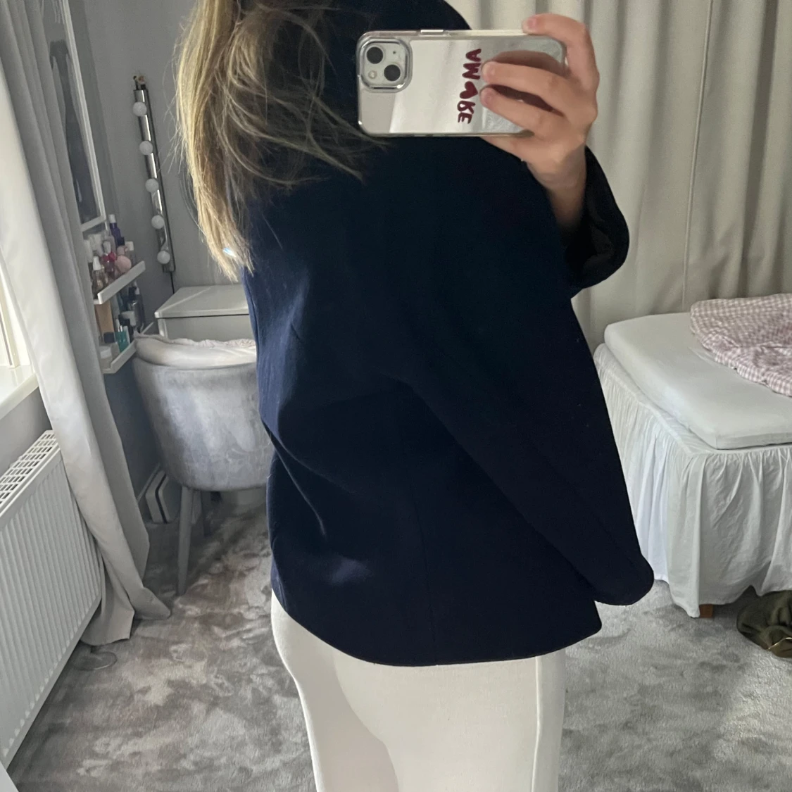 Mörkblå kappa  - 2