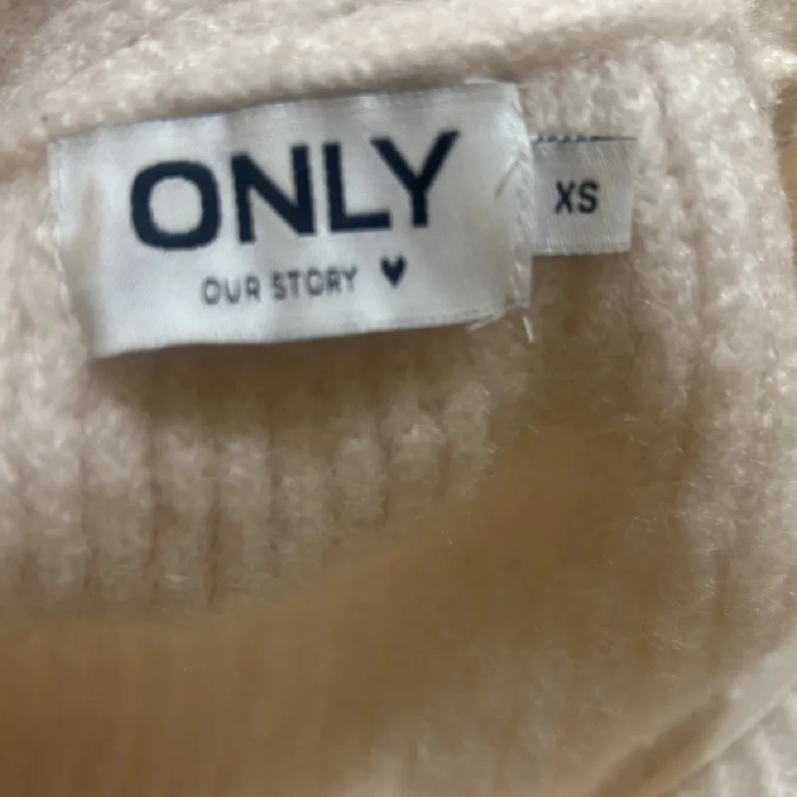 Beige omlottkofta från ONLY - 2
