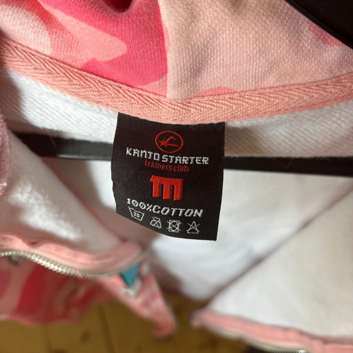 Kanto Starter rosa camo hoodie M - 3