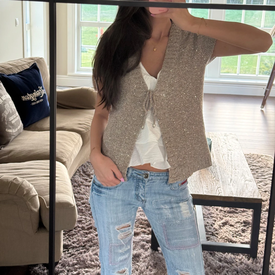 Beige stickad väst/kofta med paljetter - 3