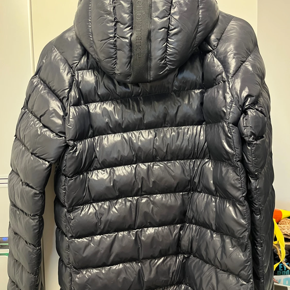 Svart dunjacka Peak Performance  - 2