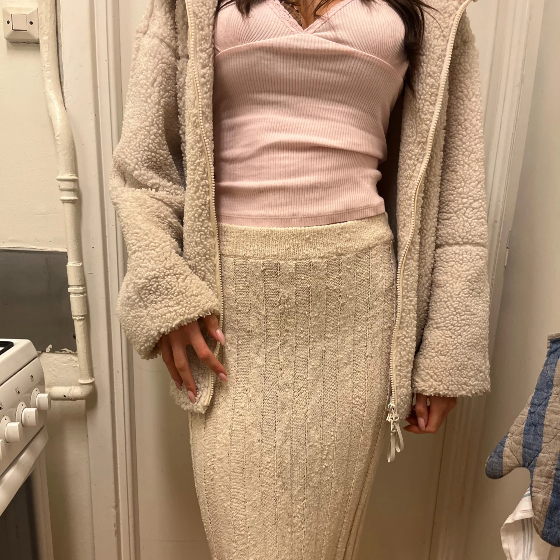 Beige Kjol stickad - 1